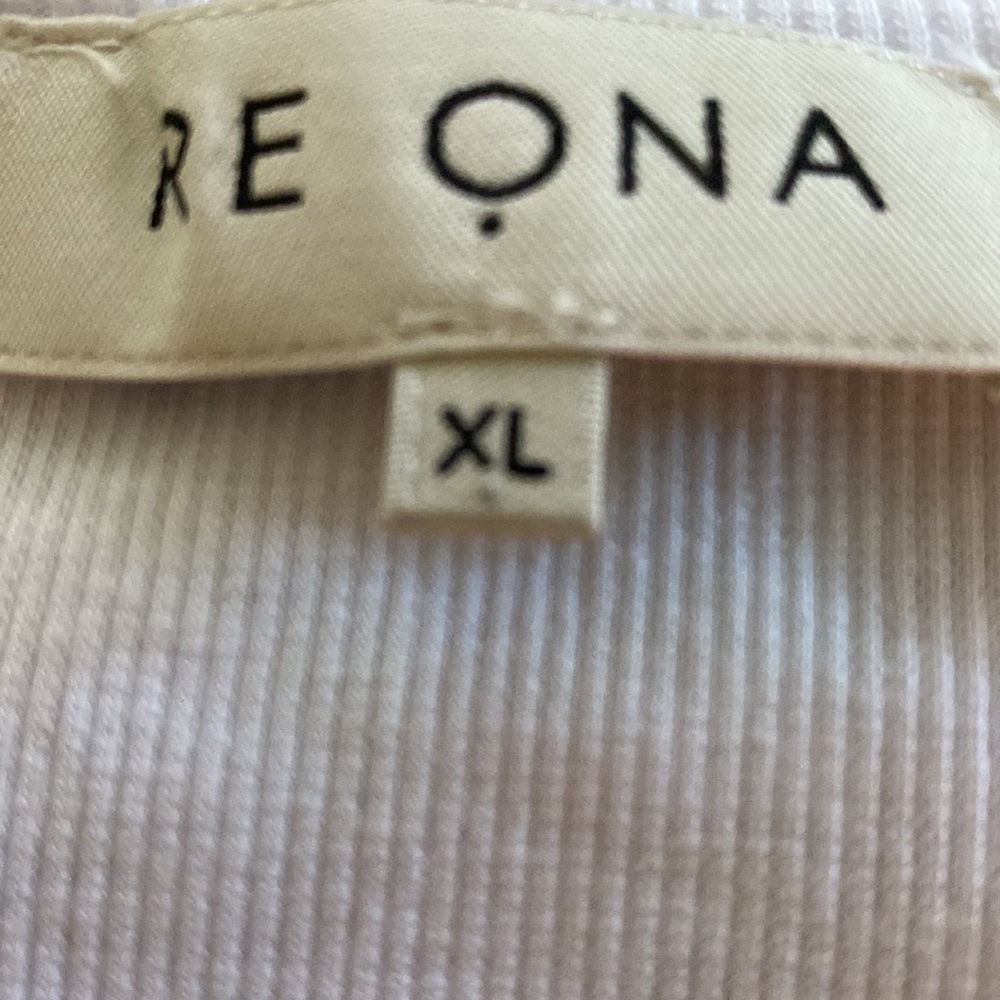 Re Ona Ribbed Button Up Cardi White - Picture 6 of 6